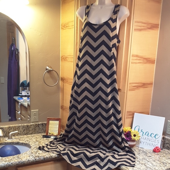 Faded Glory Dresses & Skirts - Racerback chevron black & tan maxi, GUC, M